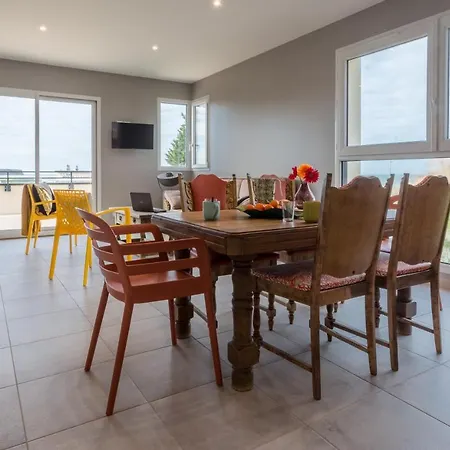 Tribord, Appt Avec Terrasse Et Vue Mer, Parking